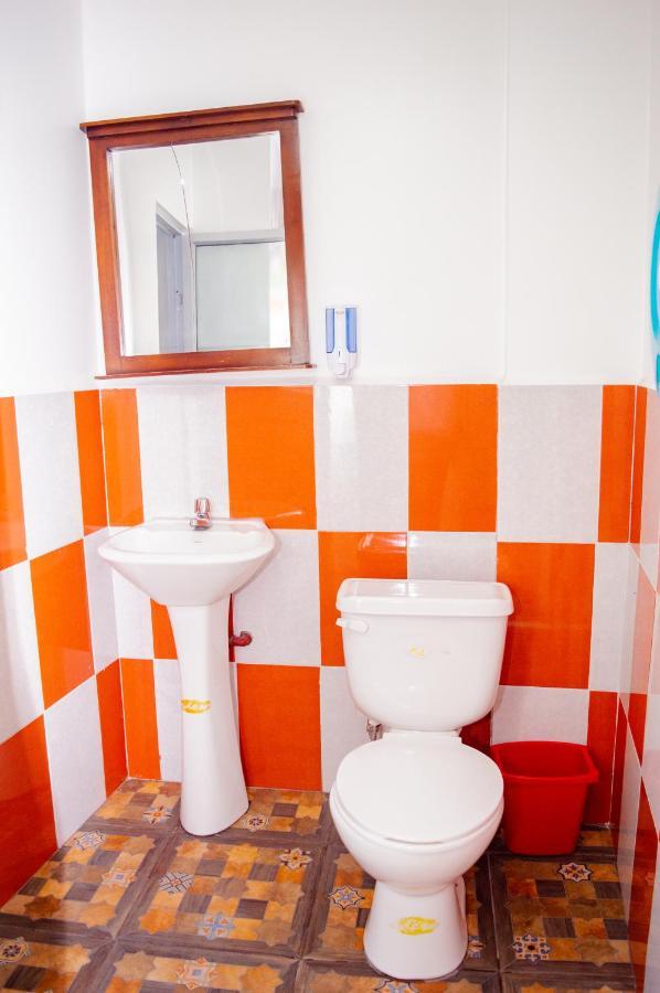 Hotel Residencial Amaru Baños Zewnętrze zdjęcie