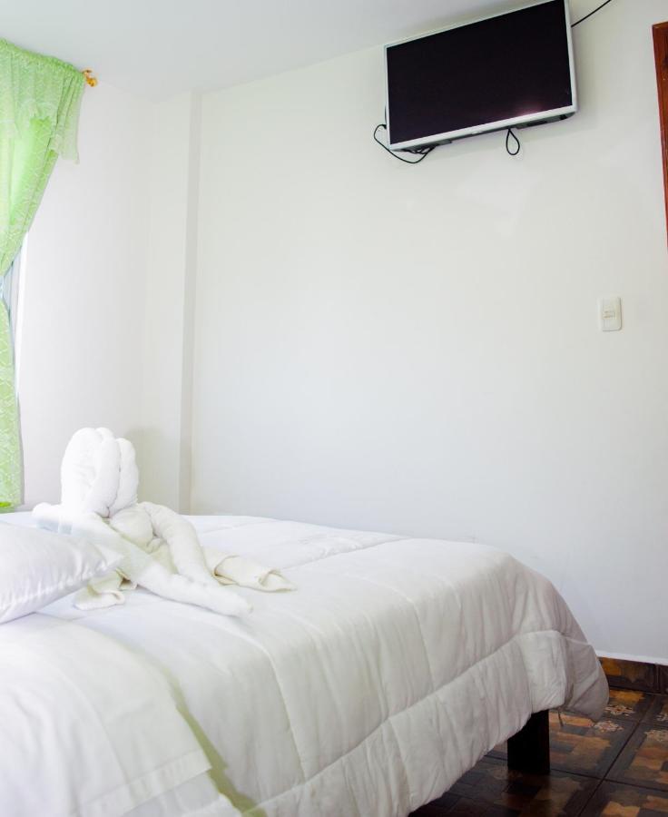 Hotel Residencial Amaru Baños Zewnętrze zdjęcie