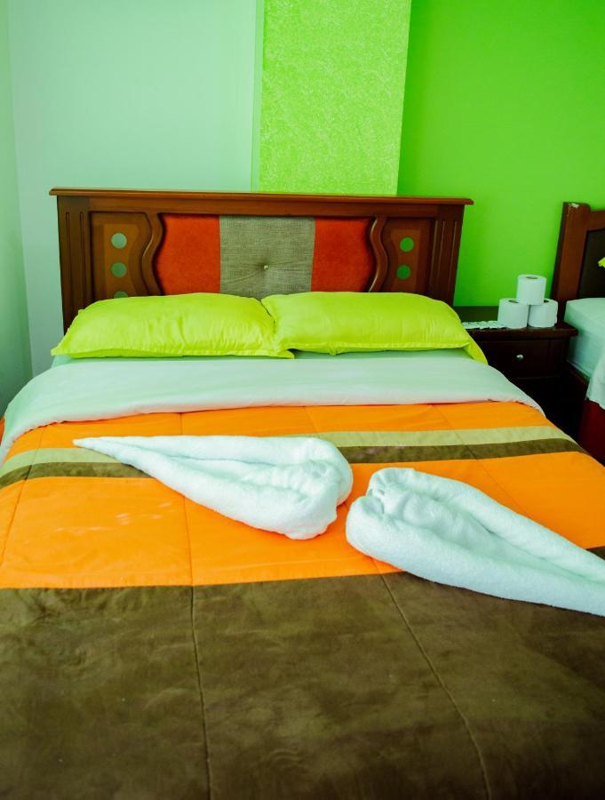 Hotel Residencial Amaru Baños Zewnętrze zdjęcie